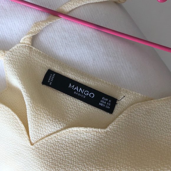 Yellow Scallop Trim Tank Top - Picture 3 of 3